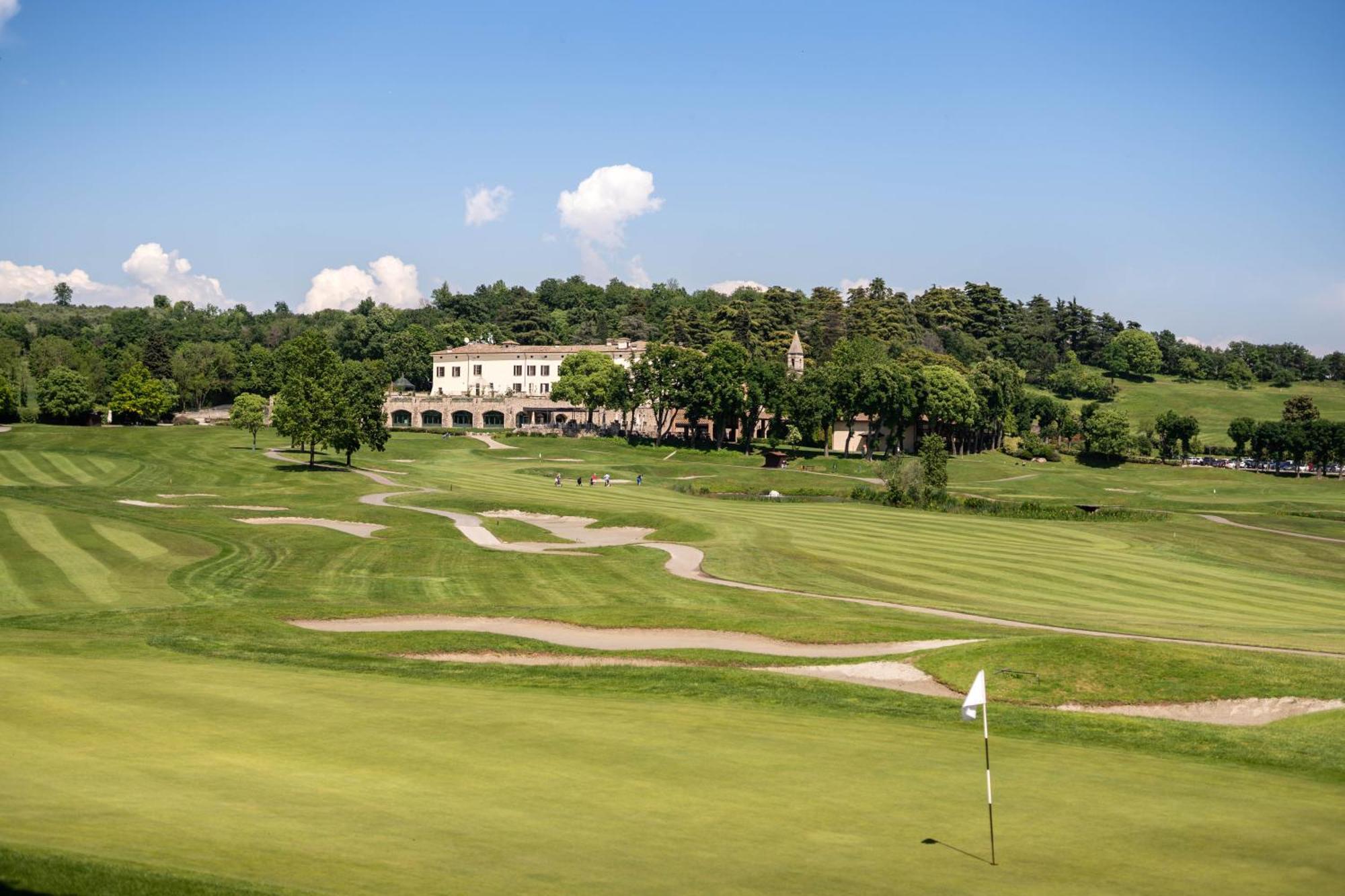 Qc Termegarda Spa & Golf Resort Calvagese Della Riviera Bagian luar foto