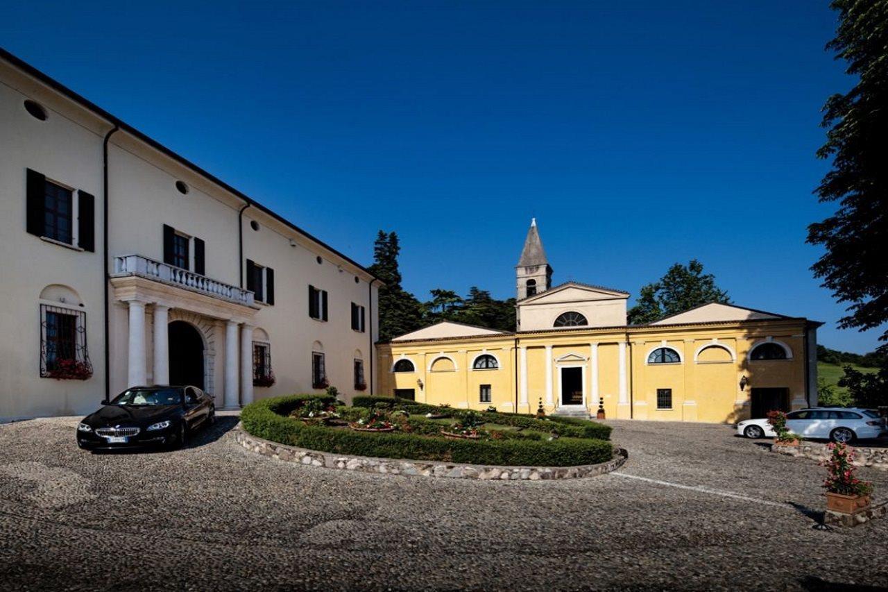 Qc Termegarda Spa & Golf Resort Calvagese Della Riviera Bagian luar foto