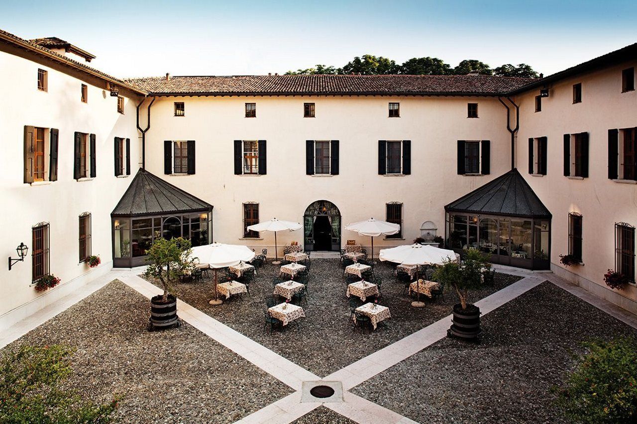 Qc Termegarda Spa & Golf Resort Calvagese Della Riviera Bagian luar foto